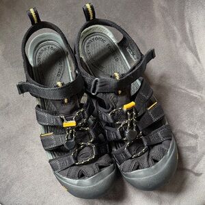 Keen Black and Yellow Women's Sandals